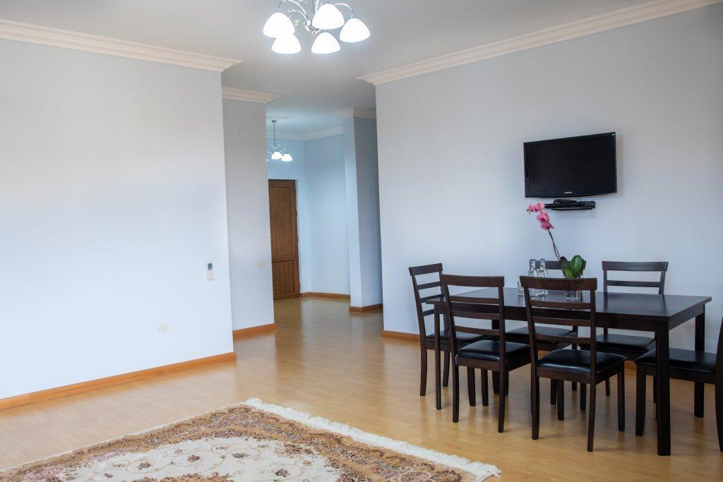 La Defense Hotel Yerevan Exterior photo